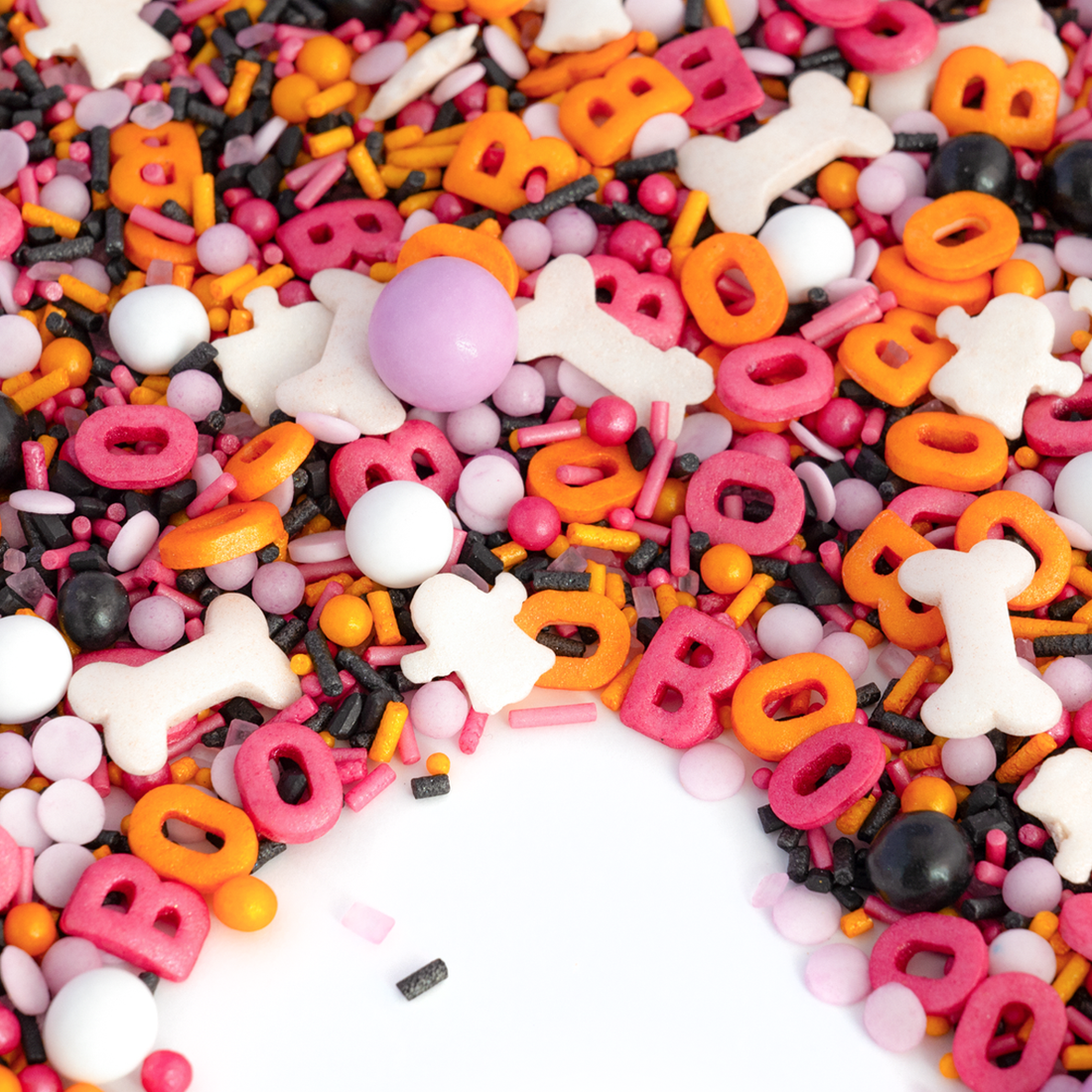 BOOOO! Halloween Streuselmix von Super Streusel mit Geistern, Knochen und Schokokugeln