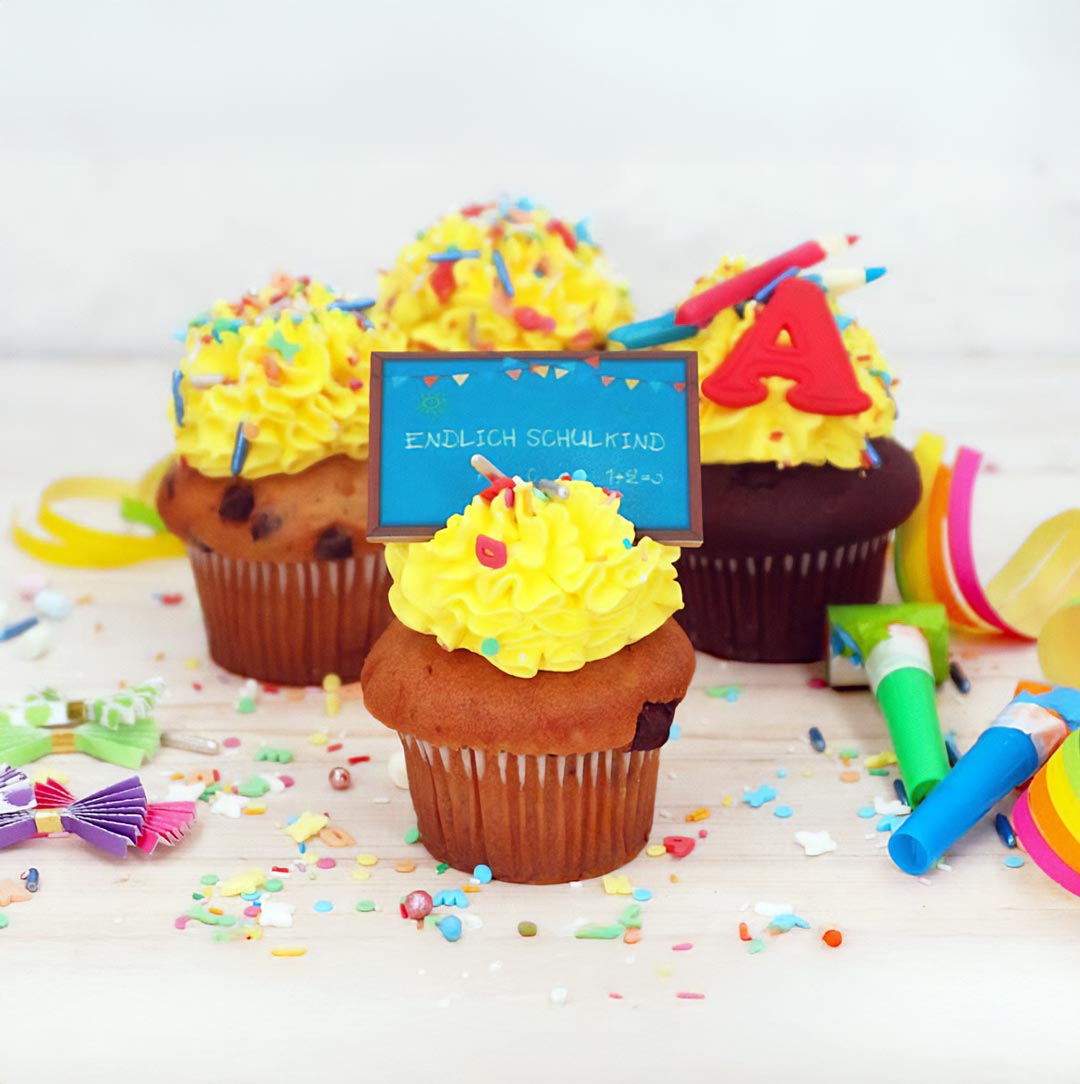 Zuckerdeko Schultüte Buchstaben Stifte Cupcakes